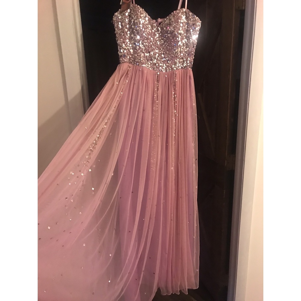 Adrianna Papell Sequin/Beaded Gown